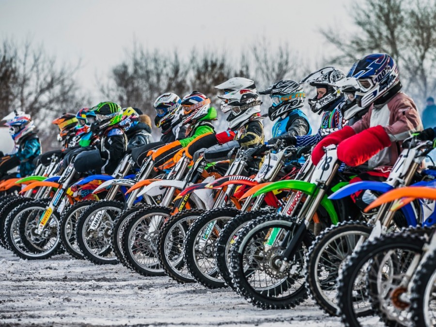 Pourquoi la course de moto cross passionne-t-elle autant les amateurs de sport mécanique ?