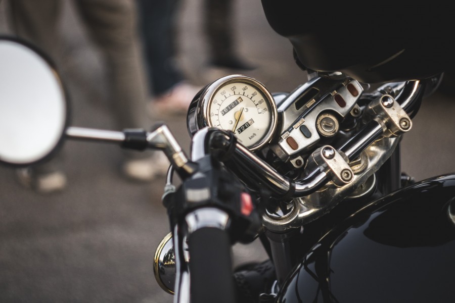 Quels sont les avantages d'une moto café racer ?